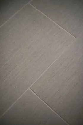 Bathroom tile floor