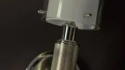 Bathroom wall light sconce