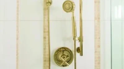 Kohler Purist in French gold shower head and hardward